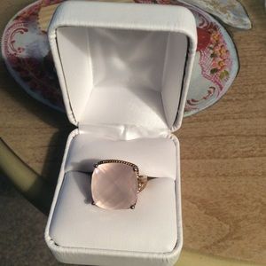 VINTAGE ROSE QUARTZ RING